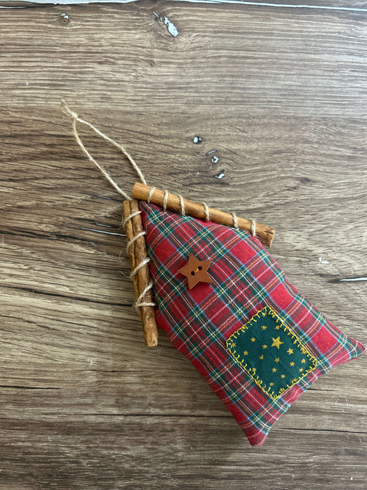 Decoración Navideña textil Casita Canela